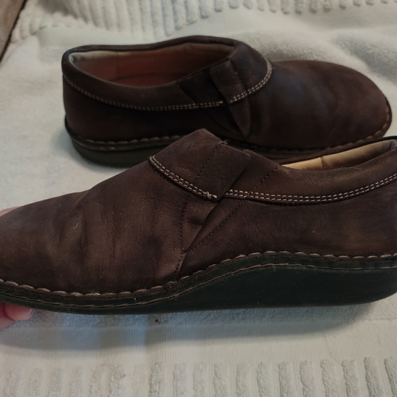 Finn Comfort Slip-on Shoes - Picture 3 of 10